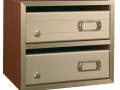 buzon-marina-M1-cuerpo-sapelly-puerta-y-perfiles-oro